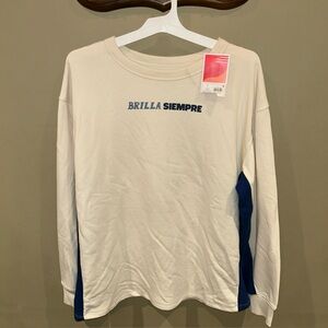 Hispanic Heritage Month Pullover Sweatshirt Size Large NWT “Brilla Siempre”